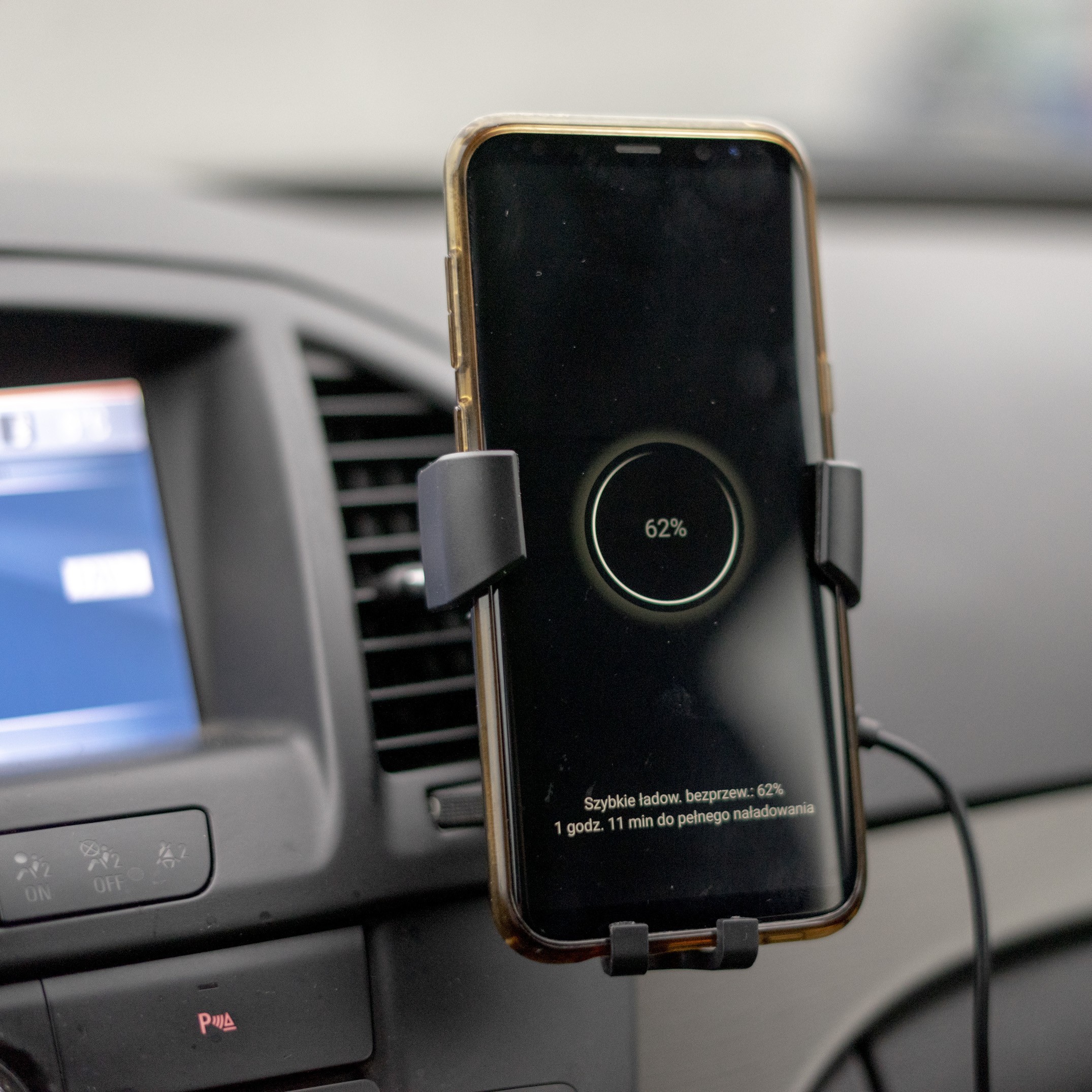 EPACC011 WIRELESS CHARGER AIR VENT CLIP